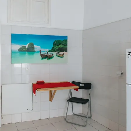 Homestay Aquilla Family 306 *