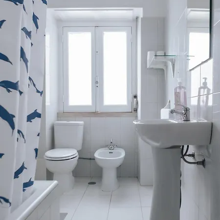 Aquilla Family 306 Homestay Lisbon